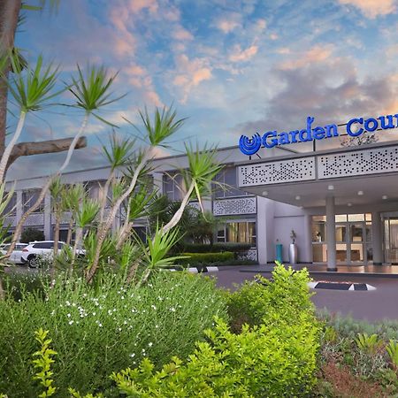 Garden Court อึมทาทา ภายนอก รูปภาพ